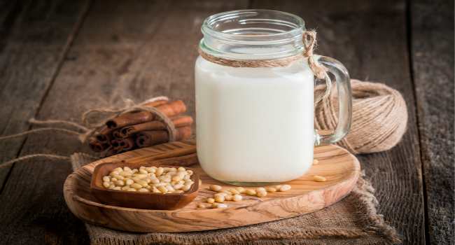 Кедровое молочко: польза и противопоказания
