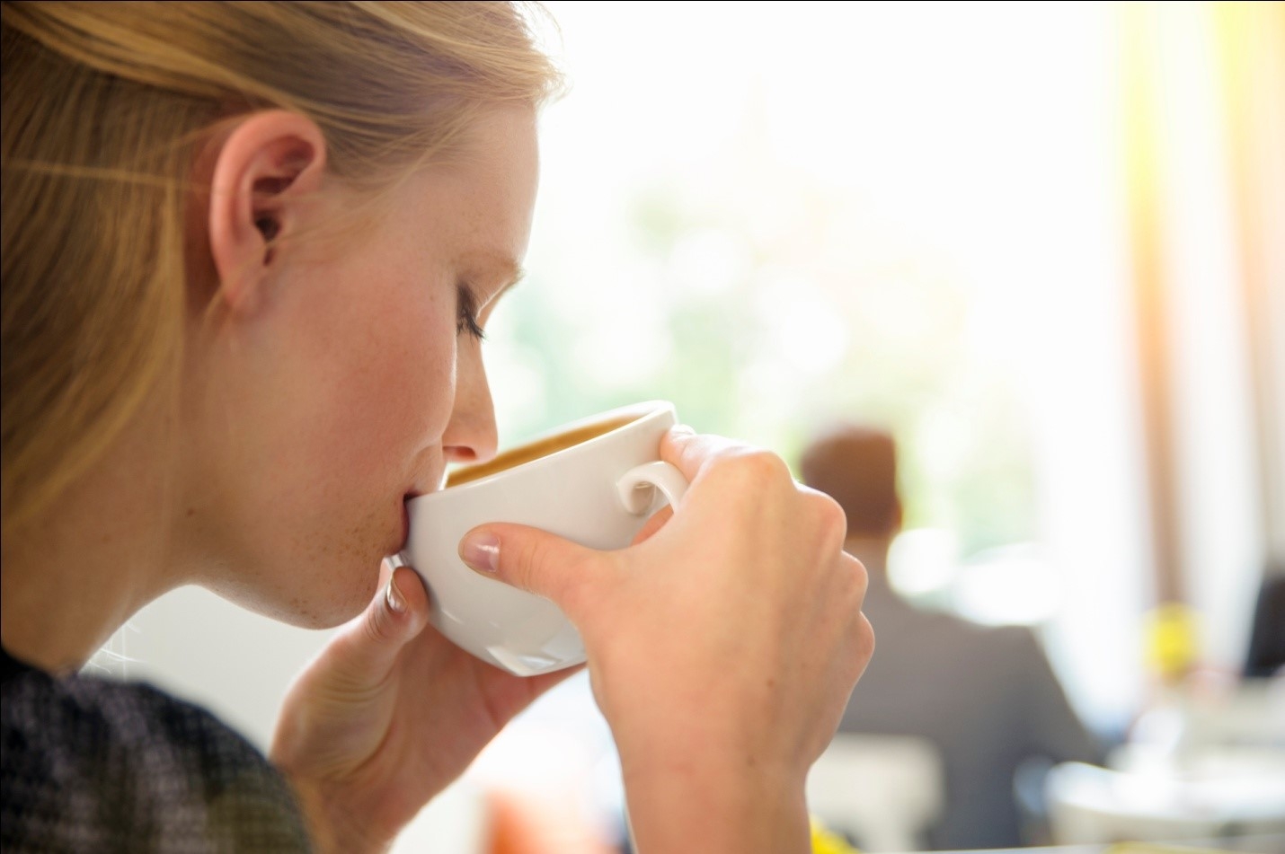 Как сварить молотый кофе без турки и кофеварки в домашних условиях