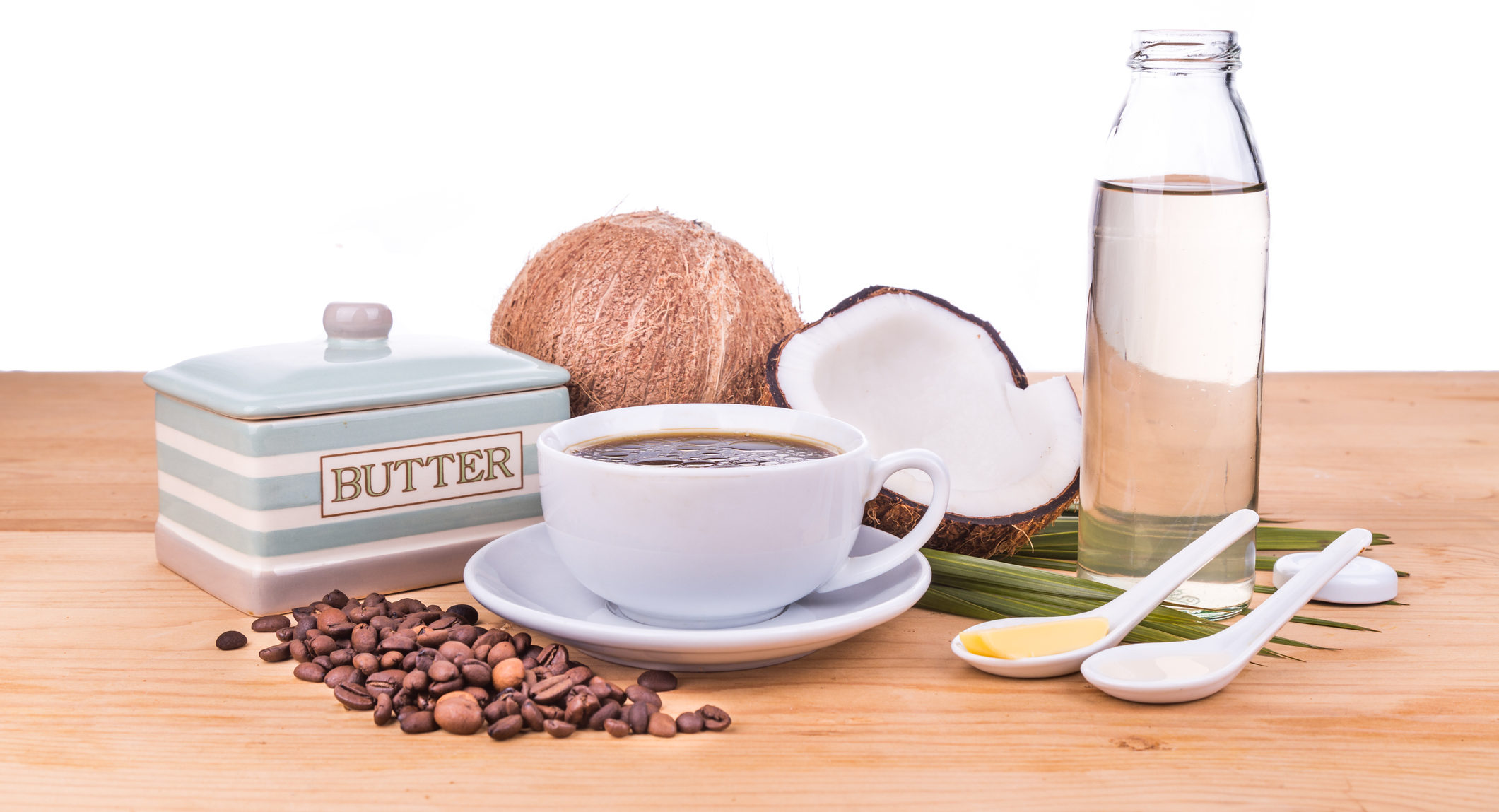 Кофе со сливочным маслом: польза, вред, преимущества, недостатки, рецепты и правила применения